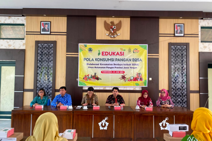 Edukasi Pola Konsumsi Pangan B2SA dalam Program Kecamatan Berdaya